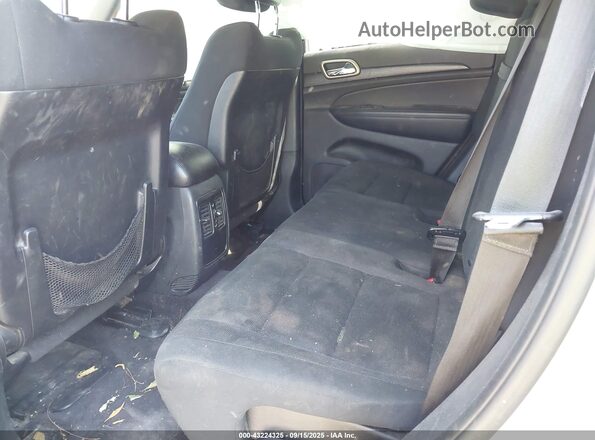 1C4RJFAG0HC739463 2017 JEEP GRAND CHEROKEE Silver Widok naklejki z numerem VIN