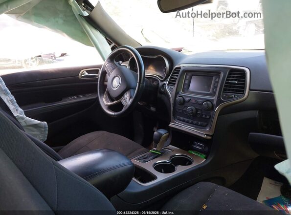 1C4RJFAG0HC739463 2017 JEEP GRAND CHEROKEE Silver Widok wnętrza z przodu