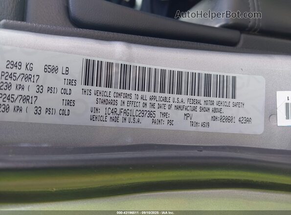 1C4RJFAG1LC297365 2020 JEEP GRAND CHEROKEE Silver Vista del compartimento del motor