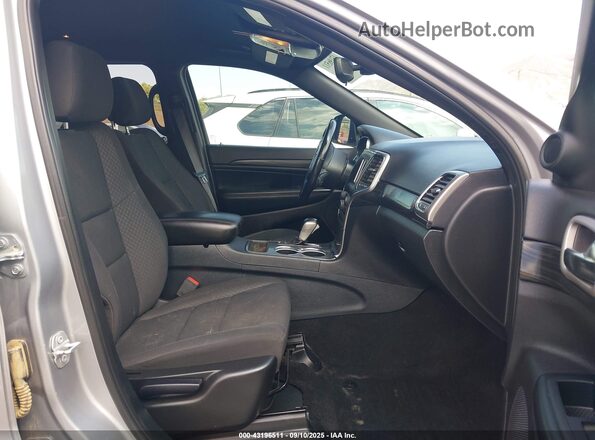 1C4RJFAG1LC297365 2020 JEEP GRAND CHEROKEE Silver Vista interior delantera