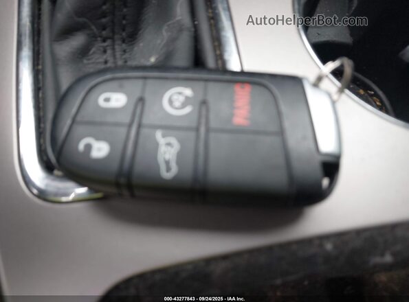 1C4RJFAG3MC525092 2021 JEEP GRAND CHEROKEE White Вид панелі приладів