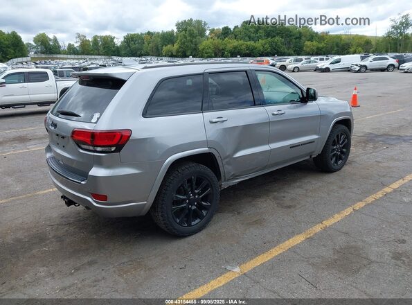 1C4RJFAGXJC309316 2018 JEEP GRAND CHEROKEE Silver 