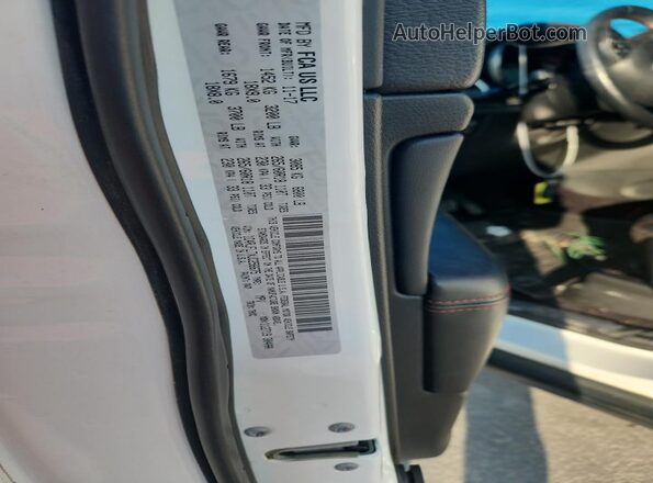 1C4RJFLTXJC256675 2018 JEEP GRAND White 