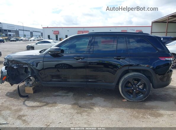 1C4RJGAG2PC552875 2023 JEEP GRAND CHEROKEE Black 360 interior view