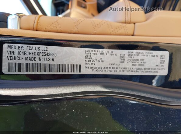 1C4RJHEGXPC543650 2023 JEEP GRAND CHEROKEE Черный Вид подкапотного пространства