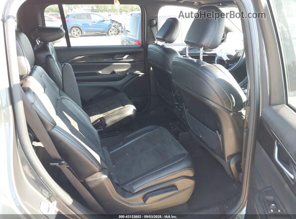 1C4RJKAG4P8101775 2023 JEEP GRAND CHEROKEE Серый Вид наклейки с VIN-кодом