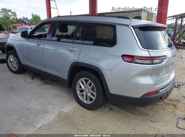 1C4RJKAGXP8843016 2023 JEEP GRAND CHEROKEE Silver Tył lewy