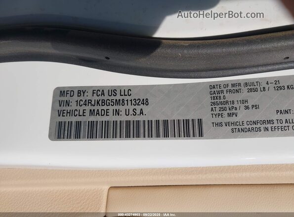 1C4RJKBG5M8113248 2021 JEEP GRAND CHEROKEE White Vista del compartimento del motor