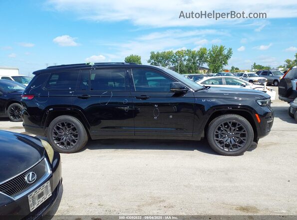 1C4RJKEG8P8103667 2023 JEEP GRAND CHEROKEE L Black Vista interior trasera