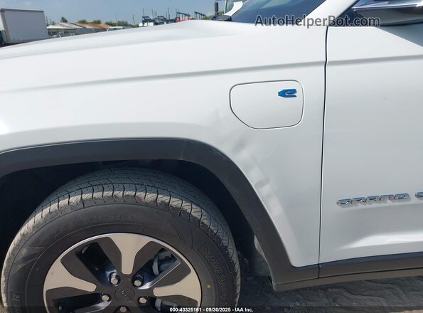 1C4RJYB65RC720300 2024 JEEP GRAND CHEROKEE White Front view