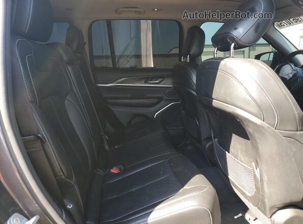 1C4RJYB68N8758052 2022 JEEP GRAND Gray Vista de los asientos traseros