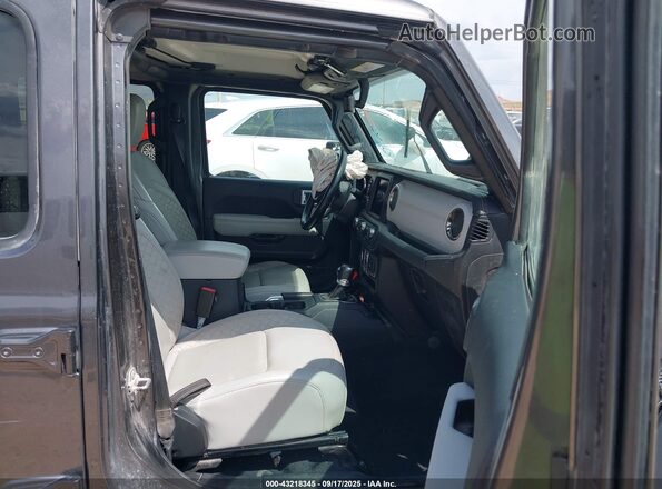1C6HJTFG0ML587396 2021 JEEP GLADIATOR Серый Вид салона спереди