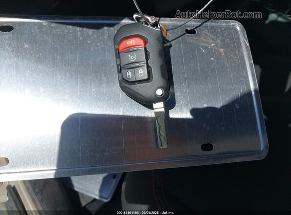 1C6JJTBG1LL206595 2020 JEEP GLADIATOR Бежевый Вид панели приборов