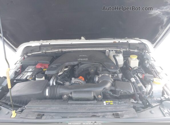 1C6JJTBG6LL100921 2020 JEEP GLADIATOR White Rear view