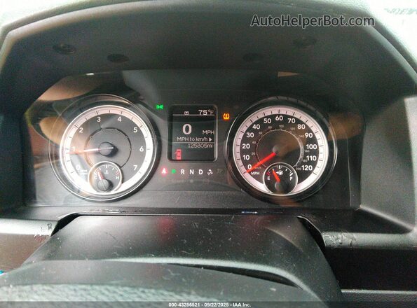 1C6RR6FG5LS118274 2020 RAM 1500 CLASSIC Gray Вид задніх сидінь