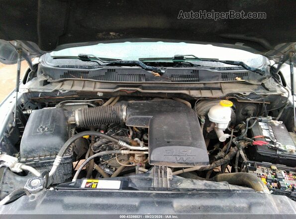 1C6RR6FG5LS118274 2020 RAM 1500 CLASSIC Gray Вид ззаду