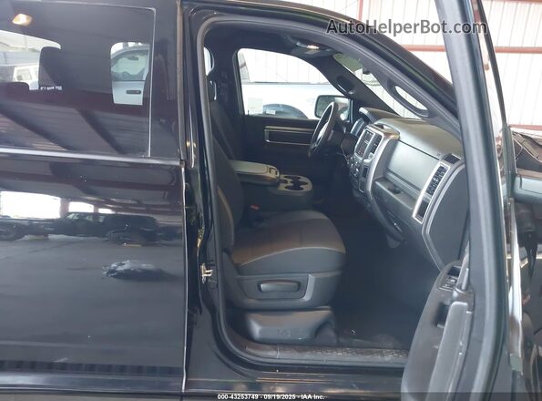 1C6RR6LT7MS560444 2021 RAM 1500 CLASSIC Черный Вид салона спереди