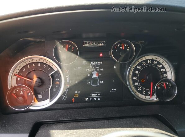 1C6RR7JT3JS106261 2018 RAM 1500 Gray 