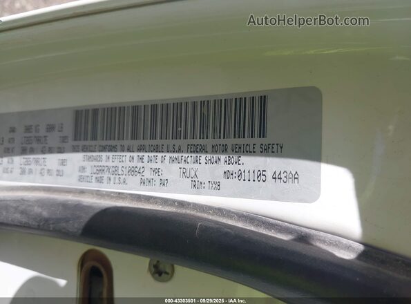1C6RR7KG8LS108642 2020 RAM 1500 CLASSIC White Շարժիչի բաժամունքի տեսք
