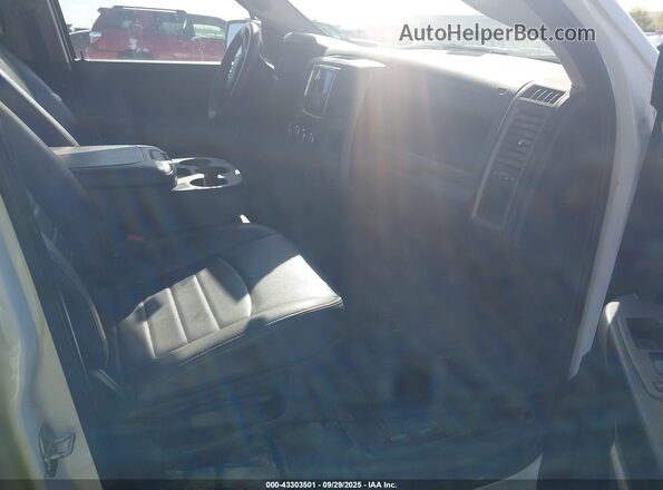 1C6RR7KG8LS108642 2020 RAM 1500 CLASSIC White Սալոնի դիմացի տեսք
