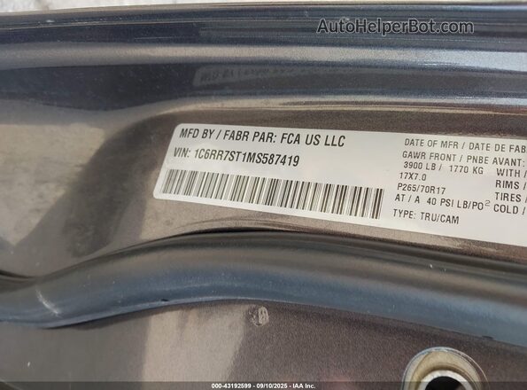 1C6RR7ST1MS587419 2021 RAM 1500 CLASSIC Gray Vista del compartimento del motor
