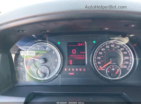 1C6RR7XT3LS108750 2020 RAM 1500 CLASSIC White Vista de los asientos traseros