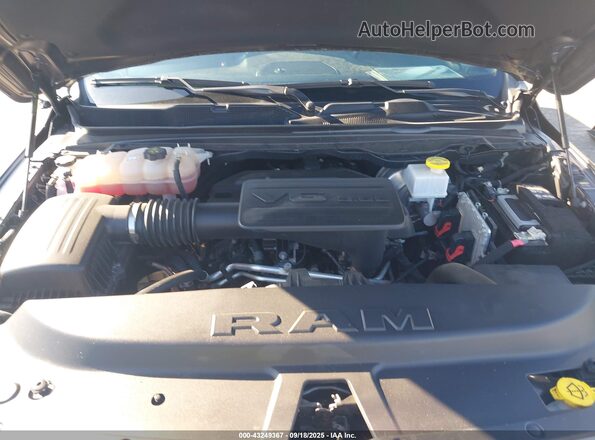 1C6RRFBG8NN279032 2022 RAM 1500 Gray Widok z tyłu