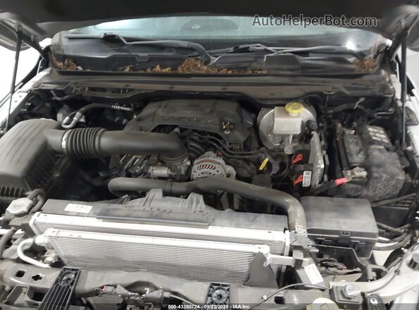 1C6SRFBT1LN142168 2020 RAM 1500 Gray Вид ззаду