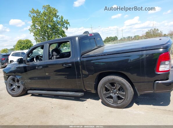 1C6SRFFT0LN349290 2020 RAM 1500 Black Widok wnętrza z tyłu