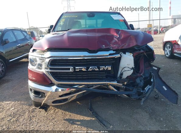 1C6SRFFT5LN148694 2020 RAM 1500 Red ხელსაწყოთა პანელის ხედი