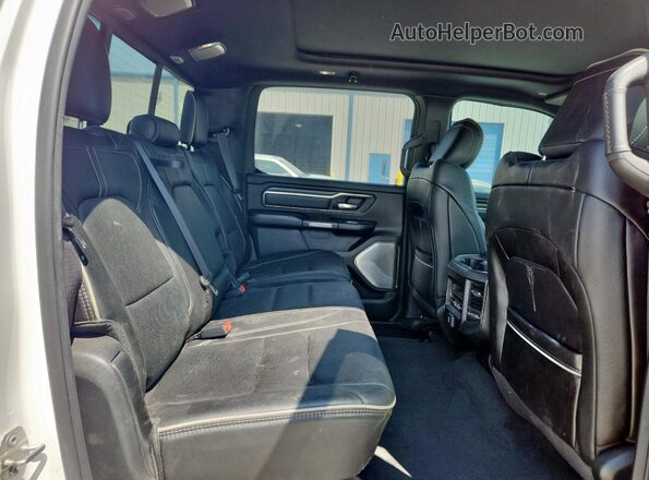 1C6SRFHM6LN225630 2020 RAM 1500 White Вид задніх сидінь