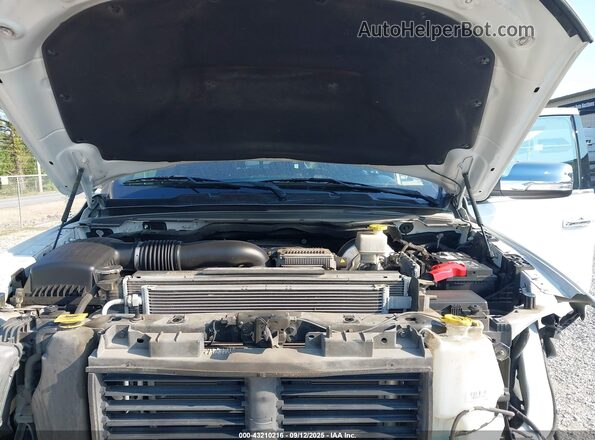 1C6SRFHT2LN230427 2020 RAM 1500 White Vista trasera
