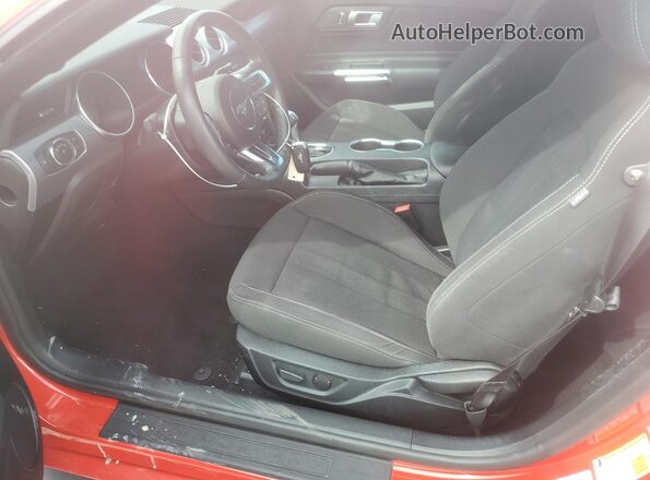 1FA6P8CF4L5135547 2020 FORD MUSTANG Red Widok wnętrza z przodu