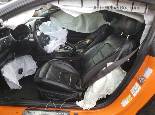 1FA6P8CF8L5149208 2020 FORD MUSTANG Two Tone წინა სალონის ხედი