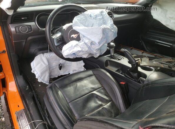 1FA6P8CF8L5149208 2020 FORD MUSTANG Two Tone წინა პანელის ხედი