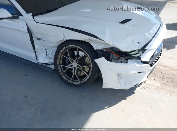 1FA6P8CF8L5175145 2020 FORD MUSTANG Белый Вид спереди