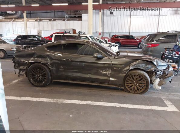 1FA6P8CF9L5121966 2020 FORD MUSTANG Gray Вид задньої частини салону