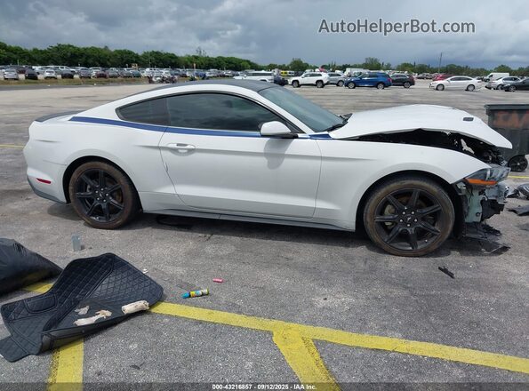 1FA6P8TH1L5133482 2020 FORD MUSTANG White Панорамний вид салону 360°