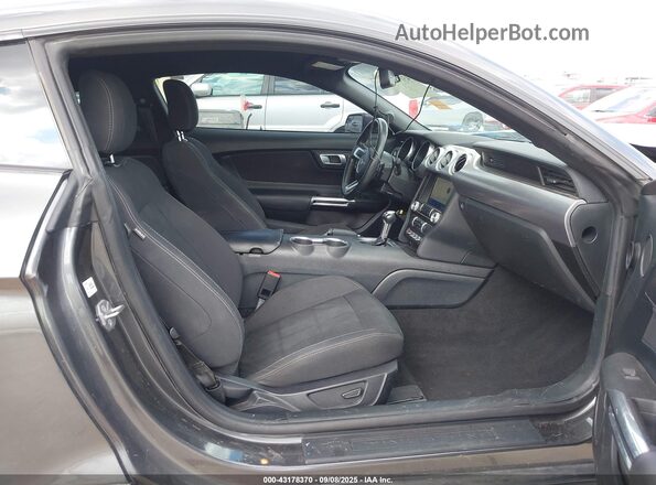 1FA6P8TH4L5108592 2020 FORD MUSTANG Gray წინა სალონის ხედი