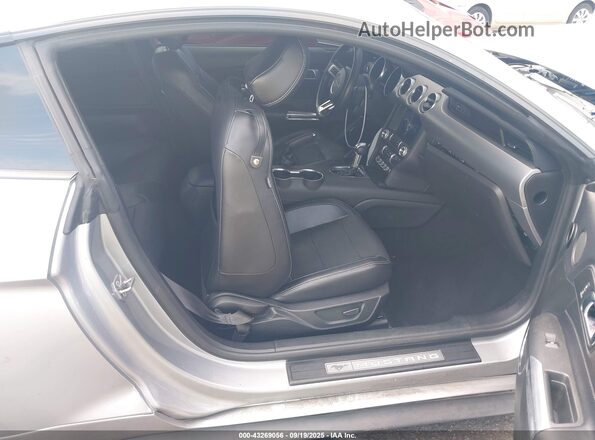 1FA6P8TH7L5138699 2020 FORD MUSTANG Gray Widok wnętrza z przodu