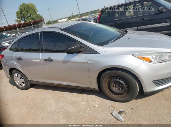 1FADP3E28JL322075 2018 FORD FOCUS Silver 