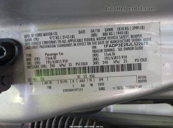 1FADP3E28JL322075 2018 FORD FOCUS Silver 