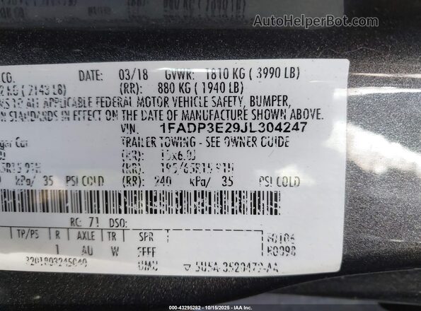 1FADP3E29JL304247 2018 FORD FOCUS Gray 