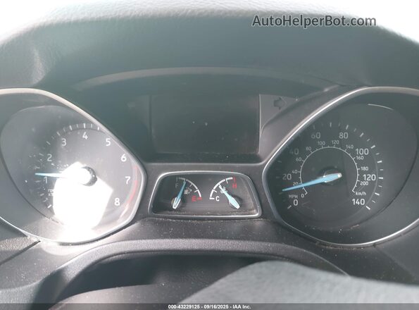 1FADP3F23JL258509 2018 FORD FOCUS Green 