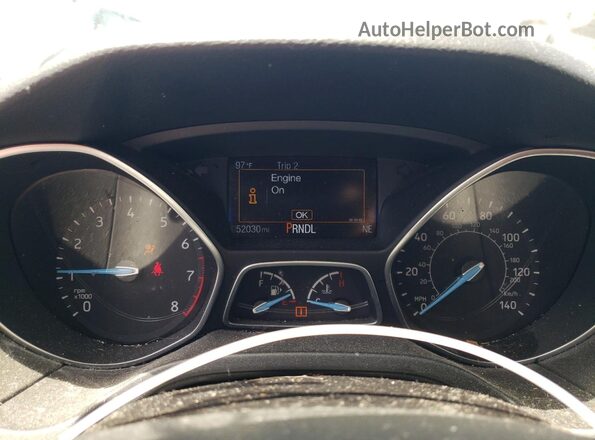 1FADP3F24JL208458 2018 FORD FOCUS Золотой 