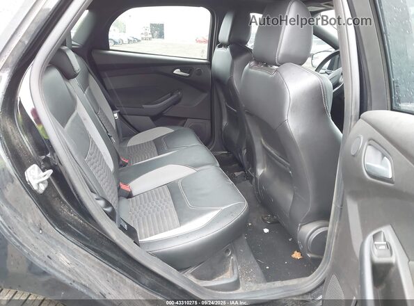 1FADP3L9XHL275402 2017 FORD FOCUS ST Black 