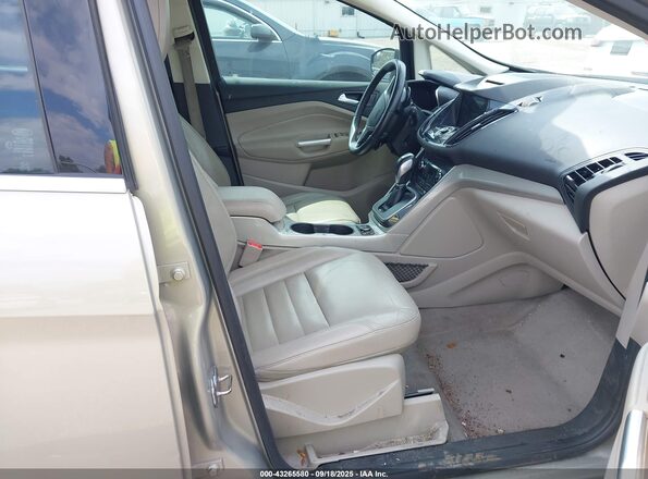 1FADP5BU3GL105222 2016 FORD C-MAX HYBRID Желто-коричневый Вид салона спереди