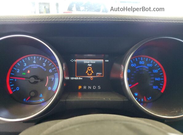 1FATP8UH3J5136012 2018 FORD MUSTANG Серебряный 