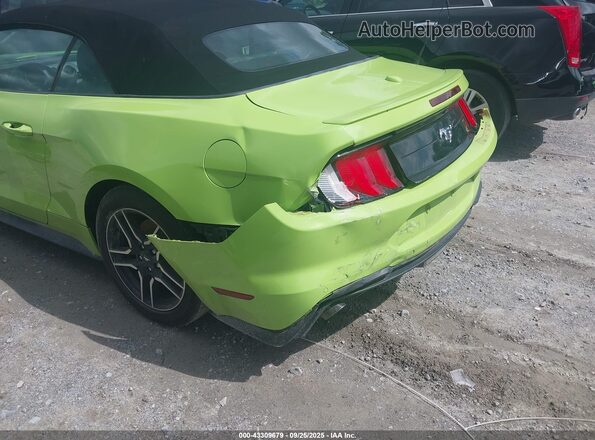 1FATP8UH4L5125734 2020 FORD MUSTANG Green Widok z przodu