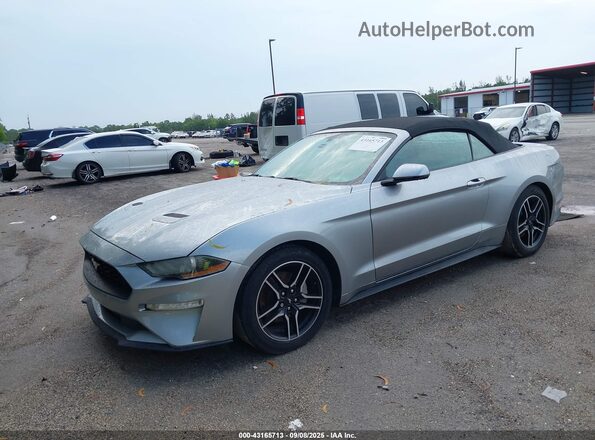 1FATP8UH4L5137723 2020 FORD MUSTANG Silver Vista tres cuartos delantera izquierda